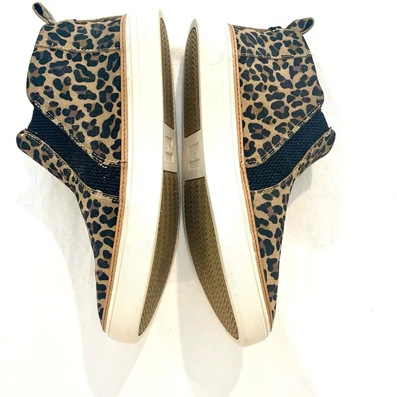 Toms Leopard Print Slip-On Ankle Boots - Picture 3 of 14